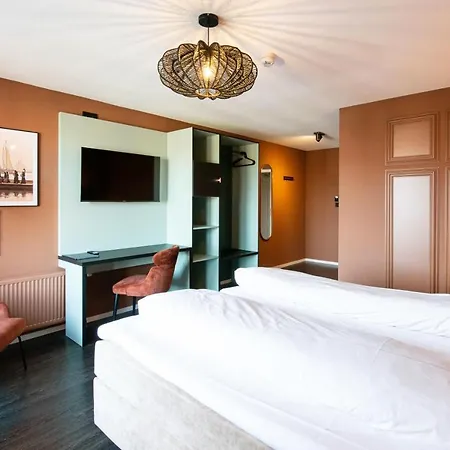 Old Dutch Hotel 3*