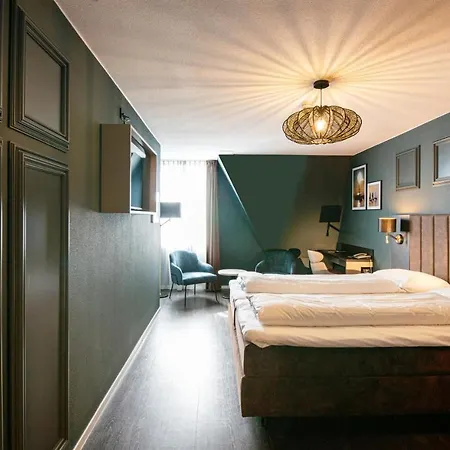 Ξενοδοχείο Old Dutch Φόλενταμ