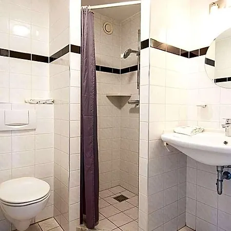 Old Dutch Hotel 3*